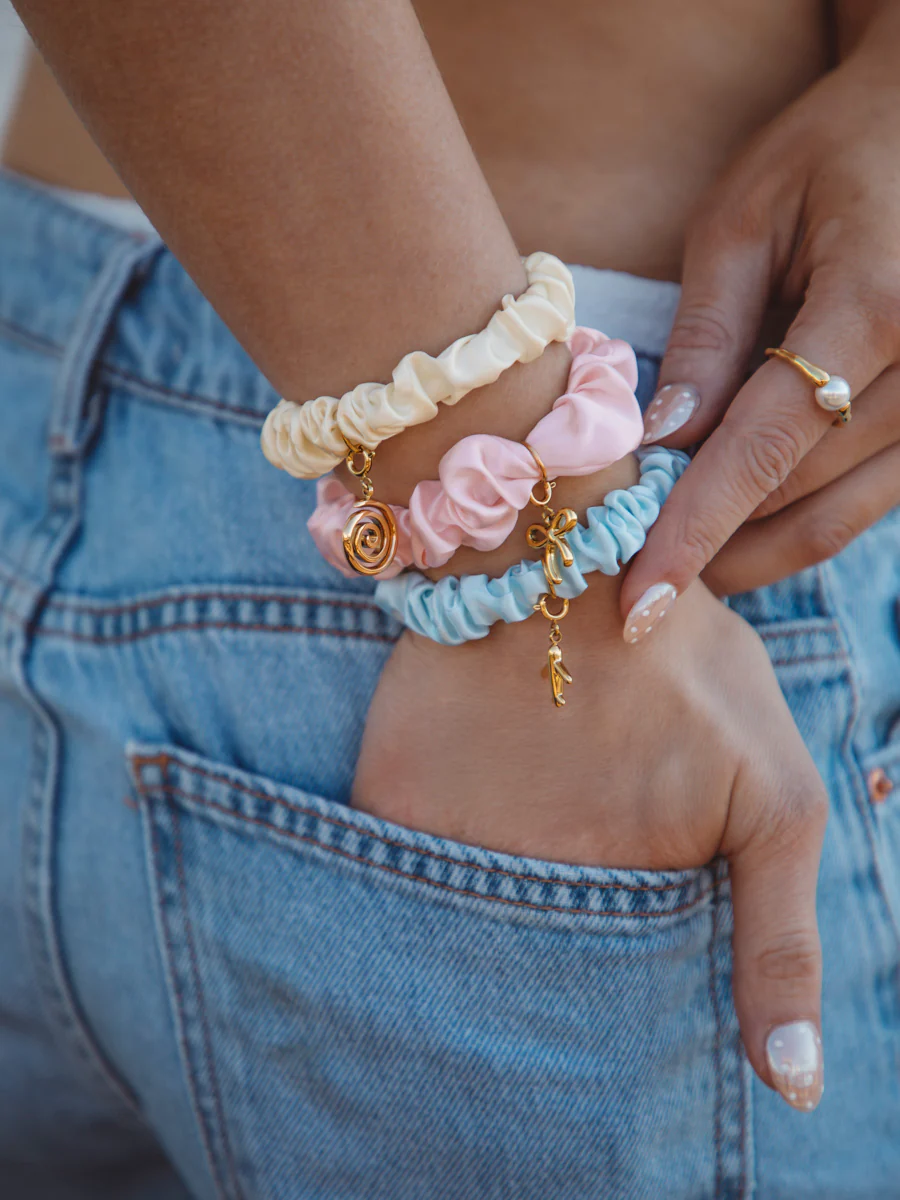 Blissful Pure Silk Scrunchie Cream Blue - Image 3