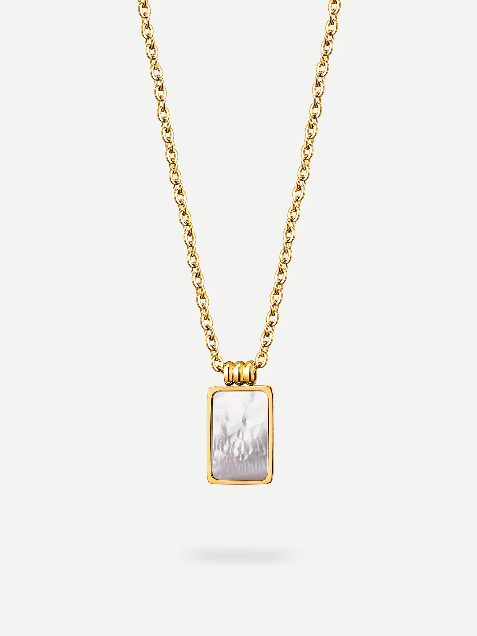 Essence Pearl Kette