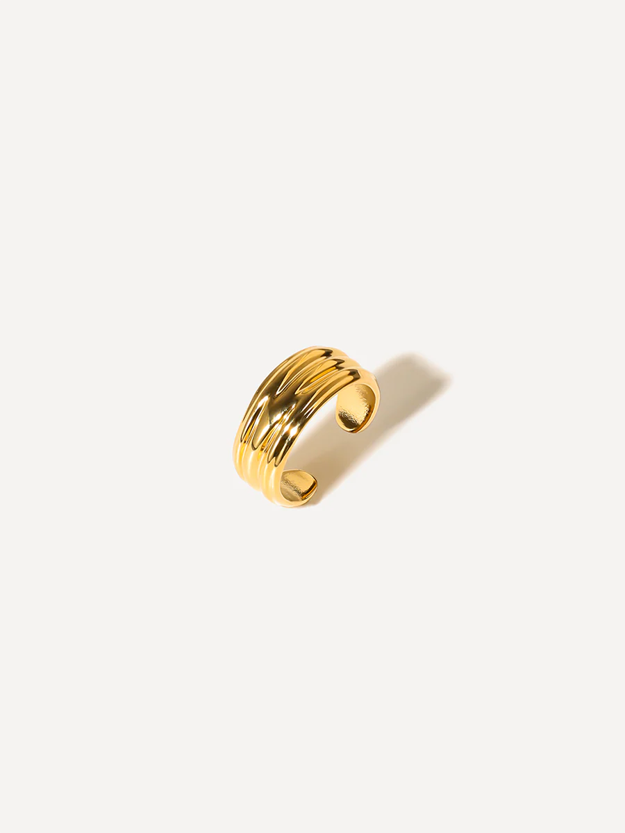 Flowing Grace Earcuff