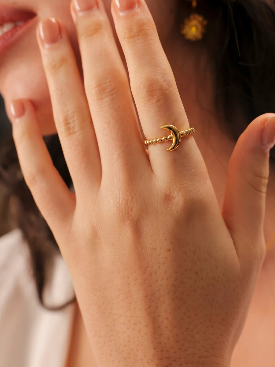 Moon Kiss Ring - Image 2