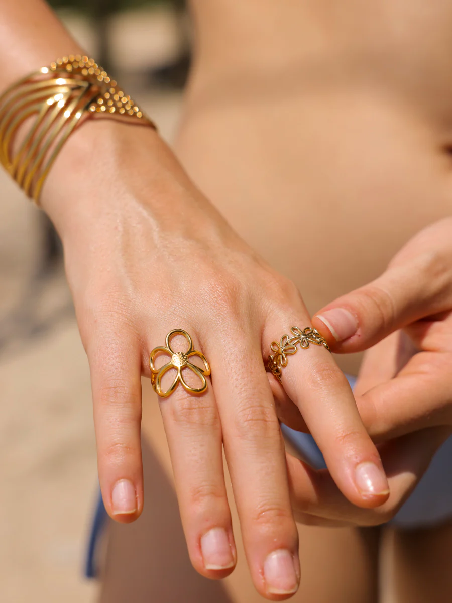 Petal Dance Ring - Image 5