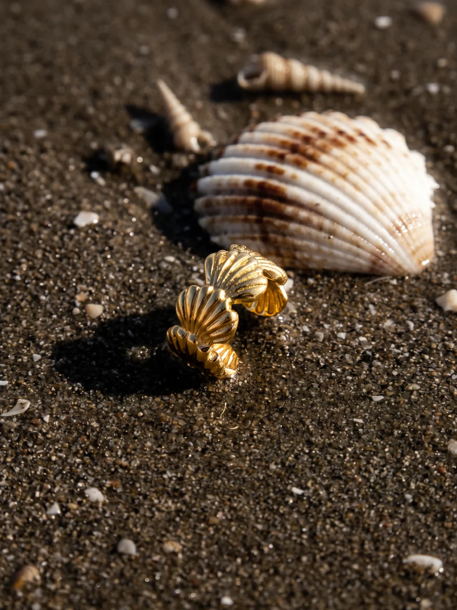 Shell Dream Earcuff - Image 4